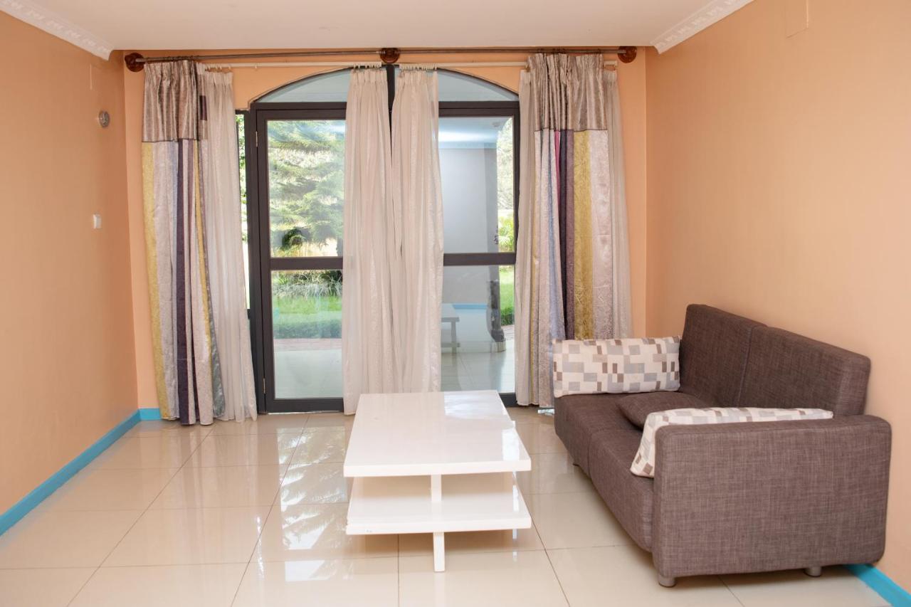 Orient Park Hotel Kigali Exterior foto