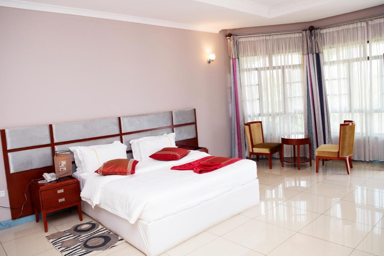 Orient Park Hotel Kigali Exterior foto